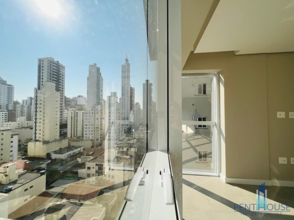 Imagem Apartamento com 2 Quartos à Venda, 93 m² em Centro - Balneário Camboriú