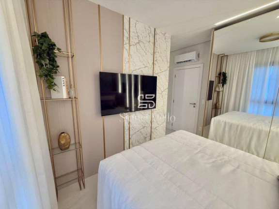 Imagem Apartamento com 4 Quartos à Venda, 132 m² em 2 Quadra Centro - Balneário Camboriú Imagem Apartamento com 4 Quartos à Venda, 132 m² em 2 Quadra Centro - Balneário Camboriú
