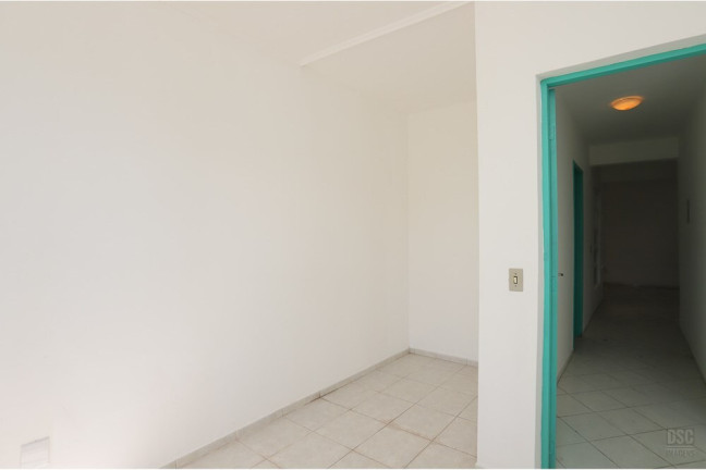Imagem Casa com 5 Quartos à Venda, em Santana - Porto Alegre Imagem Casa com 5 Quartos à Venda, em Santana - Porto Alegre