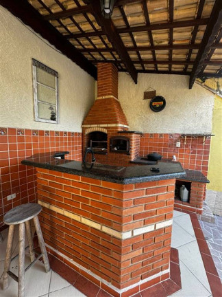 Casa com 2 Quartos à Venda, 10 m² em Vila Sao Jorge - Praia Grande