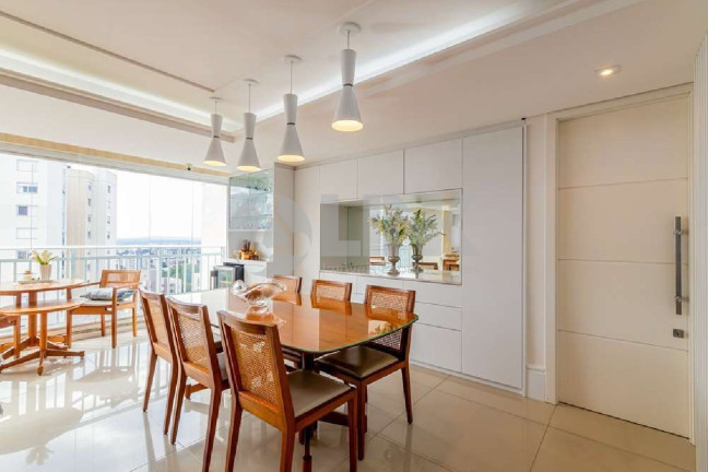 Imagem Apartamento com 3 Quartos à Venda, 125 m² em Jardim Europa - Porto Alegre