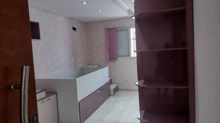 Imagem Casa com 3 Quartos à Venda, 200 m² em Veloso - Osasco
