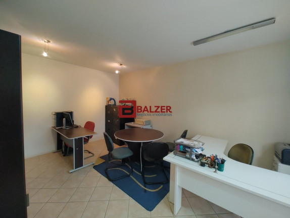 Imagem Sala Comercial à Venda, 35 m² em Centro - Florianópolis Imagem Sala Comercial à Venda, 35 m² em Centro - Florianópolis