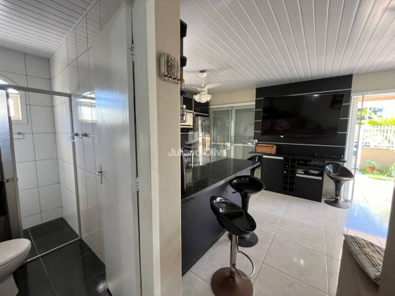 Imagem Sobrado com 6 Quartos à Venda, 163 m² em Barra Do Sai - Itapoá