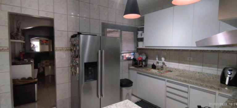 Imagem Sobrado com 3 Quartos à Venda, 180 m² em Vila Arriete - São Paulo