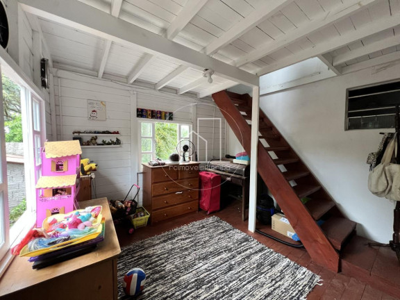 Imagem Casa com 4 Quartos à Venda, 150 m² em São João Do Rio Vermelho - Florianópolis Imagem Casa com 4 Quartos à Venda, 150 m² em São João Do Rio Vermelho - Florianópolis