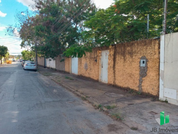 Imagem Casa com 2 Quartos à Venda, 65 m² em Todos Os Santos - Montes Claros Imagem Casa com 2 Quartos à Venda, 65 m² em Todos Os Santos - Montes Claros