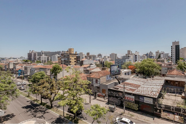 Imagem Imóvel com 3 Quartos à Venda, 89 m² em Rio Branco - Porto Alegre Imagem Imóvel com 3 Quartos à Venda, 89 m² em Rio Branco - Porto Alegre