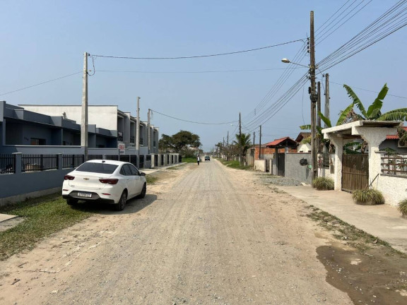 Imagem Casa com 2 Quartos à Venda, 47 m² em Centro - Balneário Barra Do Sul Imagem Casa com 2 Quartos à Venda, 47 m² em Centro - Balneário Barra Do Sul