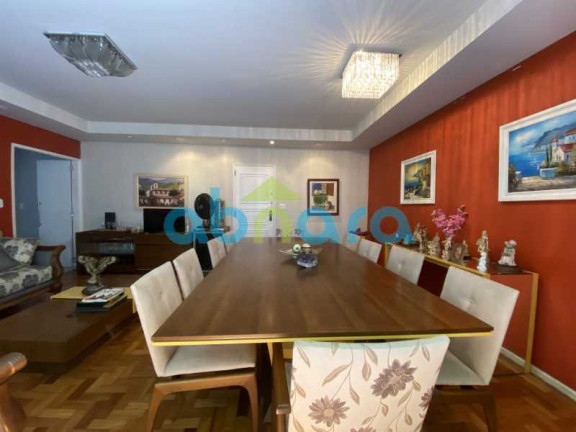 Imagem Apartamento com 4 Quartos à Venda, 210 m² em Copacabana - Rio De Janeiro