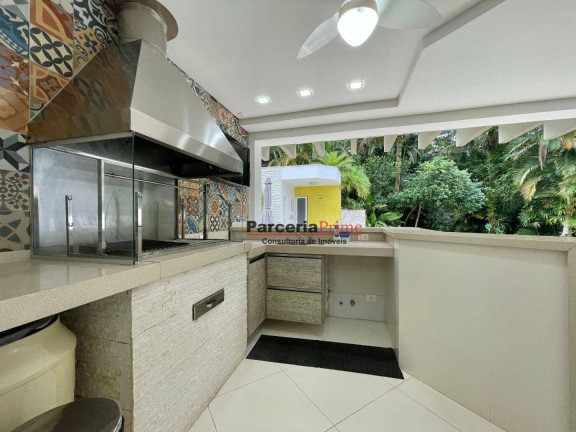 Imagem Casa com 6 Quartos à Venda, 378 m² em Riviera Módulo 19 - Bertioga Imagem Casa com 6 Quartos à Venda, 378 m² em Riviera Módulo 19 - Bertioga