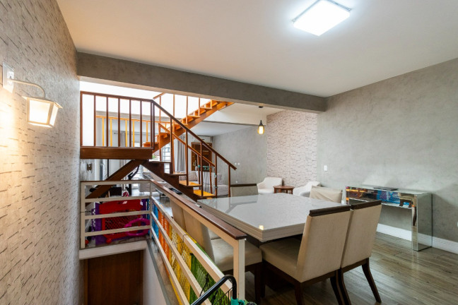 Imagem Casa com 3 Quartos à Venda, 243 m² em Vila Mariana - São Paulo Imagem Casa com 3 Quartos à Venda, 243 m² em Vila Mariana - São Paulo
