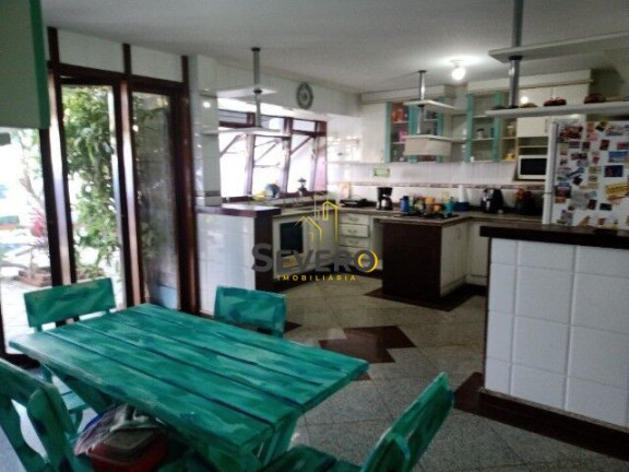 Imagem Casa com 4 Quartos à Venda, 402 m² em Piratininga - Niterói Imagem Casa com 4 Quartos à Venda, 402 m² em Piratininga - Niterói