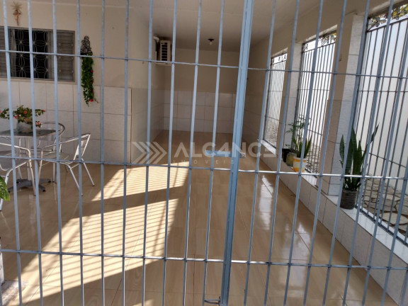 Imagem Casa com 3 Quartos à Venda, 15 m² em Centro - Lucena Imagem Casa com 3 Quartos à Venda, 15 m² em Centro - Lucena