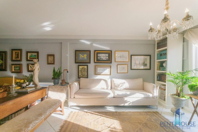 Apartamento com 3 Quartos à Venda, 118 m² em Centro - Balneário Camboriú