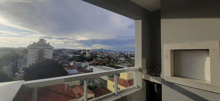 Imagem Apartamento com 2 Quartos à Venda, 71 m² em Capoeiras - Florianópolis