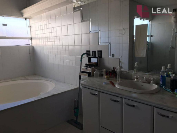 Imagem Casa com 4 Quartos à Venda, 390 m² em Santa Doroteia - Pouso Alegre Imagem Casa com 4 Quartos à Venda, 390 m² em Santa Doroteia - Pouso Alegre