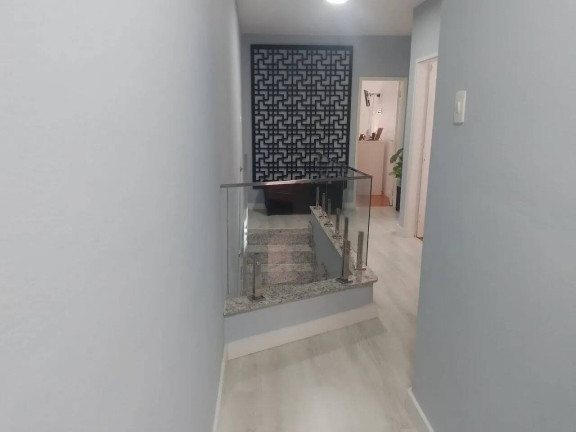 Imagem Sobrado com 4 Quartos à Venda, 294 m² em Ponta Da Praia - Santos Imagem Sobrado com 4 Quartos à Venda, 294 m² em Ponta Da Praia - Santos