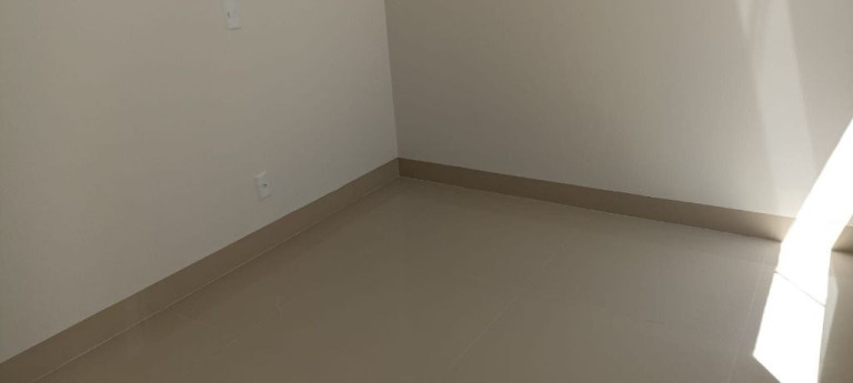Imagem Casa com 3 Quartos à Venda, 135 m² em Setor Faiçalville - Goiânia Imagem Casa com 3 Quartos à Venda, 135 m² em Setor Faiçalville - Goiânia