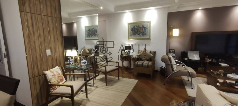 Imagem Apartamento com 3 Quartos à Venda, 110 m² em Moema - São Paulo Imagem Apartamento com 3 Quartos à Venda, 110 m² em Moema - São Paulo