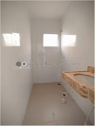 Imagem Casa com 3 Quartos à Venda, 193 m² em Centro - Eusébio Imagem Casa com 3 Quartos à Venda, 193 m² em Centro - Eusébio