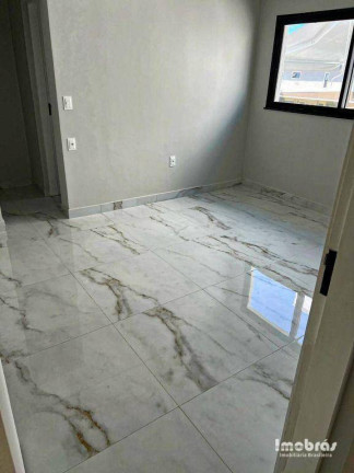 Imagem Casa com 4 Quartos à Venda, 220 m² em Cidade Alpha - Eusébio