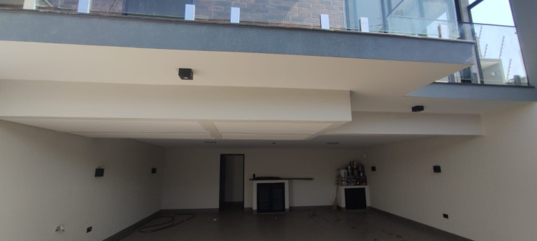 Imagem Casa com 3 Quartos à Venda, 226 m² em Jardim Higienópolis - Maringa Imagem Casa com 3 Quartos à Venda, 226 m² em Jardim Higienópolis - Maringa