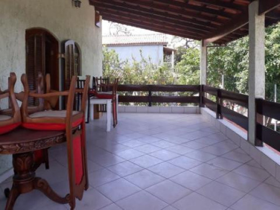 Imagem Sobrado com 6 Quartos à Venda, 300 m² em Copaco - Arujá