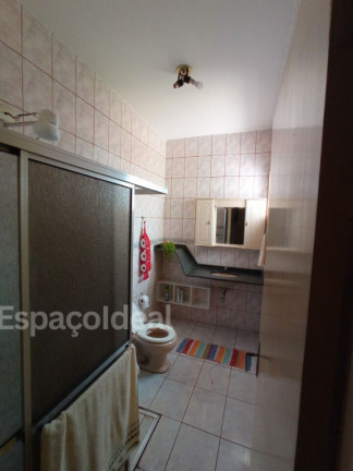 Imagem Casa com 4 Quartos à Venda, 220 m² em Vila Santa Cecília - Lençóis Paulista Imagem Casa com 4 Quartos à Venda, 220 m² em Vila Santa Cecília - Lençóis Paulista