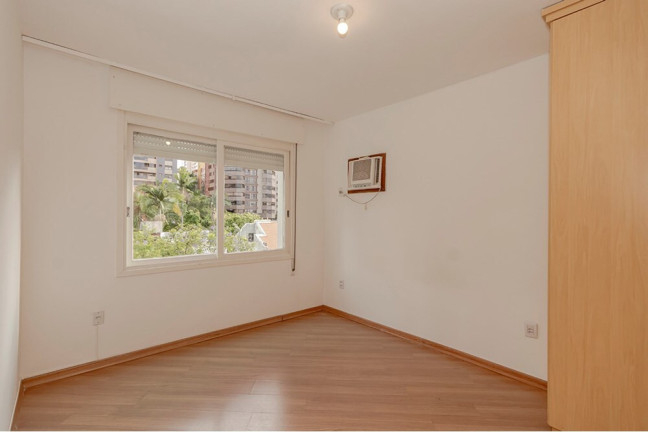 Imagem Apartamento com 3 Quartos à Venda, 154 m² em Mont Serrat - Porto Alegre Imagem Apartamento com 3 Quartos à Venda, 154 m² em Mont Serrat - Porto Alegre