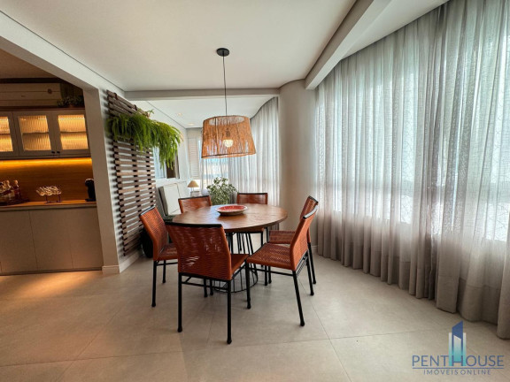 Imagem Apartamento com 2 Quartos à Venda, 88 m² em Centro - Balneário Camboriú