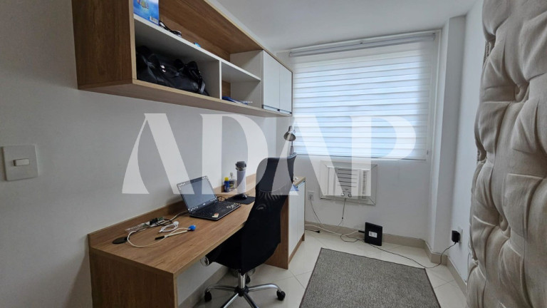 Imagem Imóvel com 3 Quartos à Venda, 95 m² em Recreio Dos Bandeirantes - Rio De Janeiro