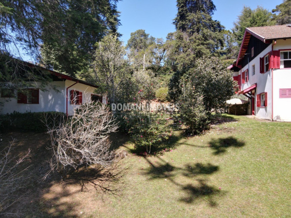 Imagem Casa com 4 Quartos à Venda, 340 m² em Região De Descansópolis - Campos Do Jordão Imagem Casa com 4 Quartos à Venda, 340 m² em Região De Descansópolis - Campos Do Jordão