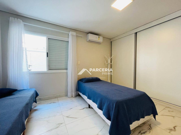 Imagem Casa com 7 Quartos à Venda, 480 m² em Riviera Módulo 5 - Bertioga Imagem Casa com 7 Quartos à Venda, 480 m² em Riviera Módulo 5 - Bertioga