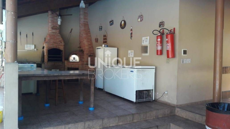 Imagem Casa de Condomínio com 1 Quarto à Venda, 6.300 m² em Vinhedo Imagem Casa de Condomínio com 1 Quarto à Venda, 6.300 m² em Vinhedo