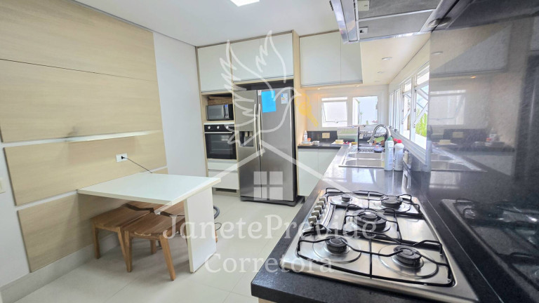 Imagem Casa de Condomínio com 3 Quartos para Alugar, 350 m² em Alphaville - Santana De Parnaíba Imagem Casa de Condomínio com 3 Quartos para Alugar, 350 m² em Alphaville - Santana De Parnaíba