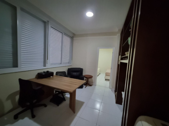 Imagem Apartamento com 3 Quartos à Venda, 185 m² em Pitangueiras - Guarujá