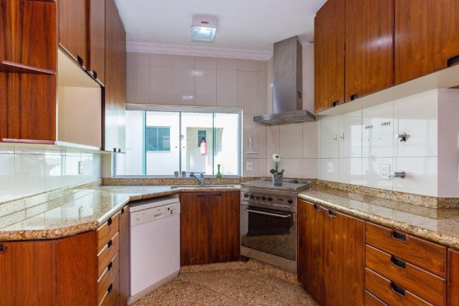 Imagem Casa com 4 Quartos à Venda, em Bosque Da Saúde - São Paulo Imagem Casa com 4 Quartos à Venda, em Bosque Da Saúde - São Paulo