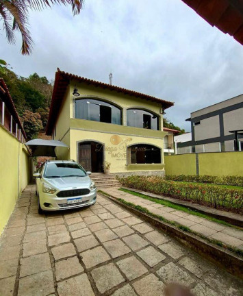 Casa com 4 Quartos à Venda, 232 m² em Corrêas - Petrópolis