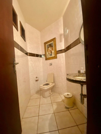 Imagem Sobrado com 5 Quartos à Venda, 420 m² em Bacacheri - Curitiba Imagem Sobrado com 5 Quartos à Venda, 420 m² em Bacacheri - Curitiba