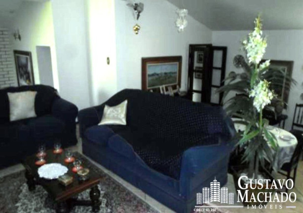 Imagem Casa com 4 Quartos à Venda, 196 m² em Jardim Amália - Volta Redonda