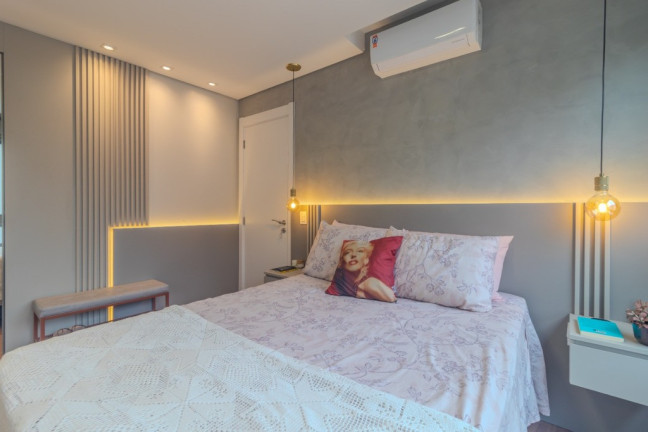 Imagem Imóvel com 2 Quartos à Venda, 64 m² em Praia De Belas - Porto Alegre Imagem Imóvel com 2 Quartos à Venda, 64 m² em Praia De Belas - Porto Alegre