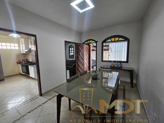 Imagem Casa com 4 Quartos à Venda, 145 m² em Santa Amélia - Belo Horizonte Imagem Casa com 4 Quartos à Venda, 145 m² em Santa Amélia - Belo Horizonte