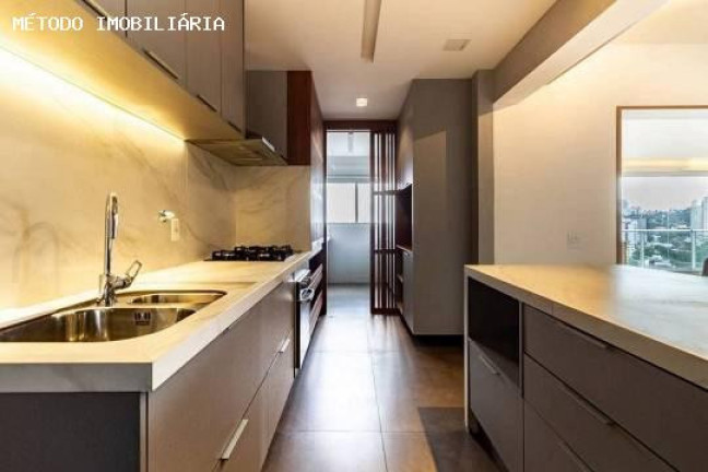 Imagem Imóvel com 2 Quartos à Venda, 121 m² em Pinheiros - São Paulo Imagem Imóvel com 2 Quartos à Venda, 121 m² em Pinheiros - São Paulo
