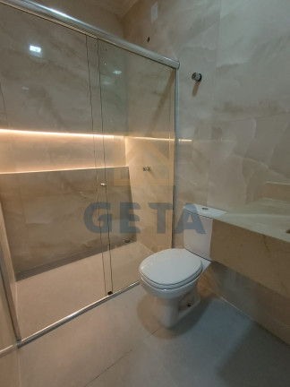 Imagem Sobrado com 3 Quartos à Venda, 111 m² em Areias - Camboriú Imagem Sobrado com 3 Quartos à Venda, 111 m² em Areias - Camboriú
