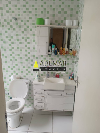 Imagem Casa com 3 Quartos à Venda, em Centro - Diadema Imagem Casa com 3 Quartos à Venda, em Centro - Diadema
