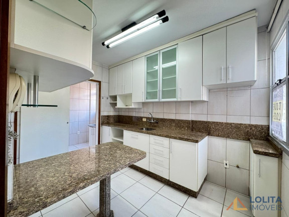 Imagem Apartamento com 3 Quartos à Venda, 98 m² em Centro - Florianópolis Imagem Apartamento com 3 Quartos à Venda, 98 m² em Centro - Florianópolis