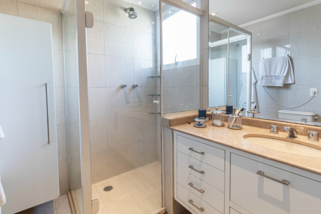 Imagem Apartamento com 2 Quartos à Venda, 165 m² em Moema - São Paulo Imagem Apartamento com 2 Quartos à Venda, 165 m² em Moema - São Paulo