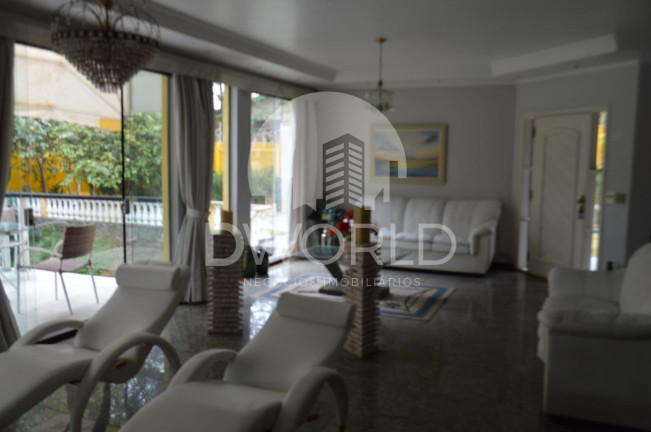 Imagem Casa com 7 Quartos à Venda, 550 m² em Socorro - São Paulo Imagem Casa com 7 Quartos à Venda, 550 m² em Socorro - São Paulo