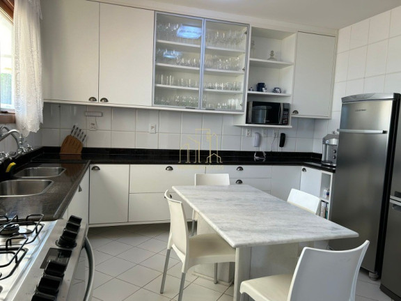 Imagem Imóvel com 3 Quartos à Venda, 400 m² em Pituba - Salvador Imagem Imóvel com 3 Quartos à Venda, 400 m² em Pituba - Salvador